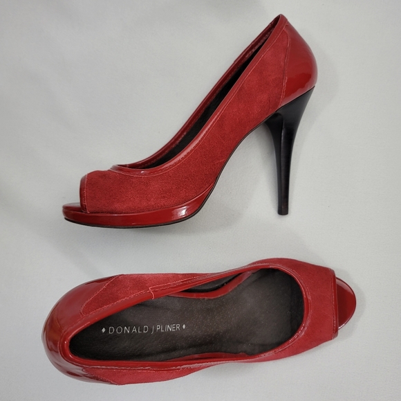 Donald J Pliner VELKA Peep Toe Pumps Sz 8 - Picture 1 of 15